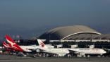 china eastern and qantas jets at Sydney airport