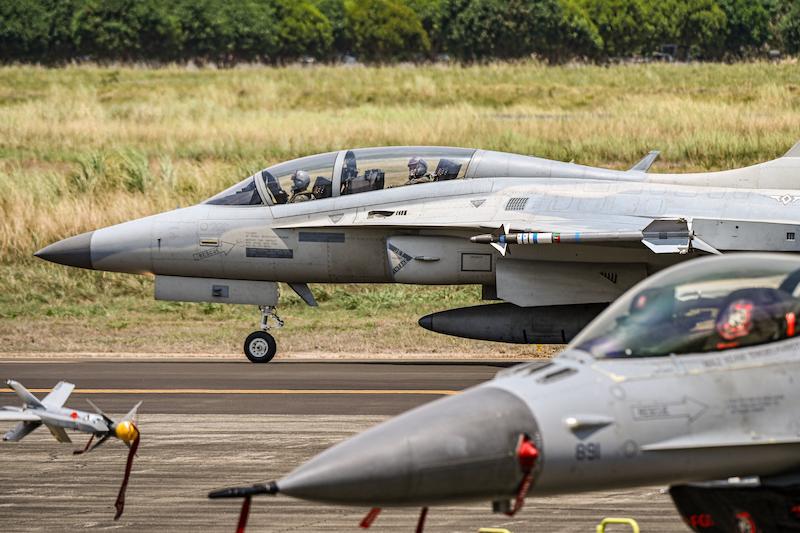 FA-50s on the tarmac